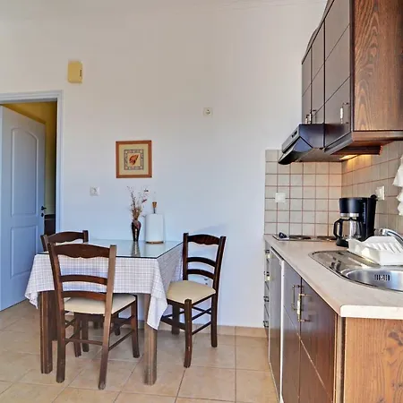 Nikos Sea View Daire *