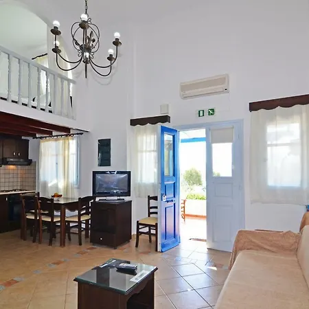 Apartment Nikos Sea View Adamantas (Milos)