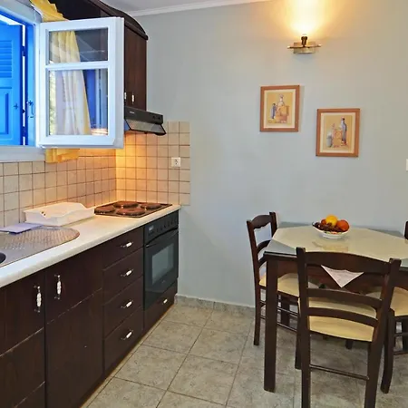 Nikos Sea View Adamantas